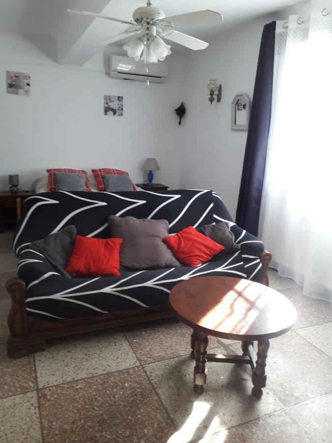 Appartement Le REBATTU 3 à Raphèle Extérieur photo